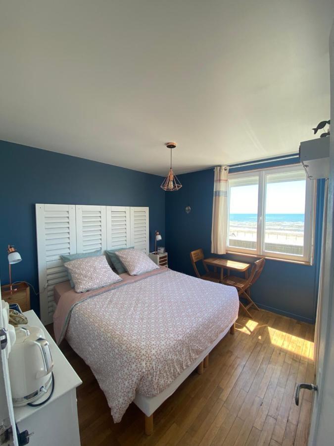 Chambre D'Hotes "Lumiere Du Cap" Vue Mer Barneville-Carteret Kültér fotó